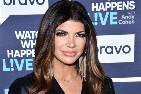 teresa giudice boobs|Teresa Giudices New Breast Implant Surgery, Boob。